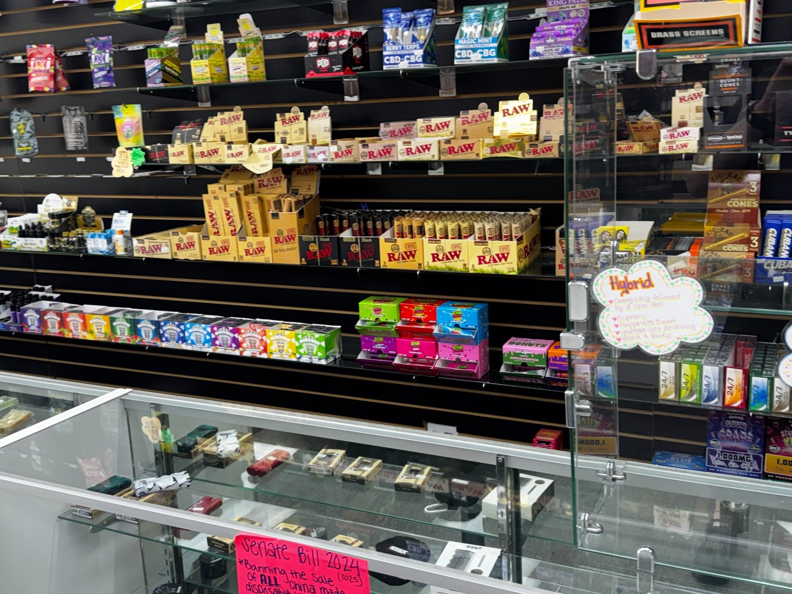 Papers, cones & wraps at 4D Smoke & Vape Arlington