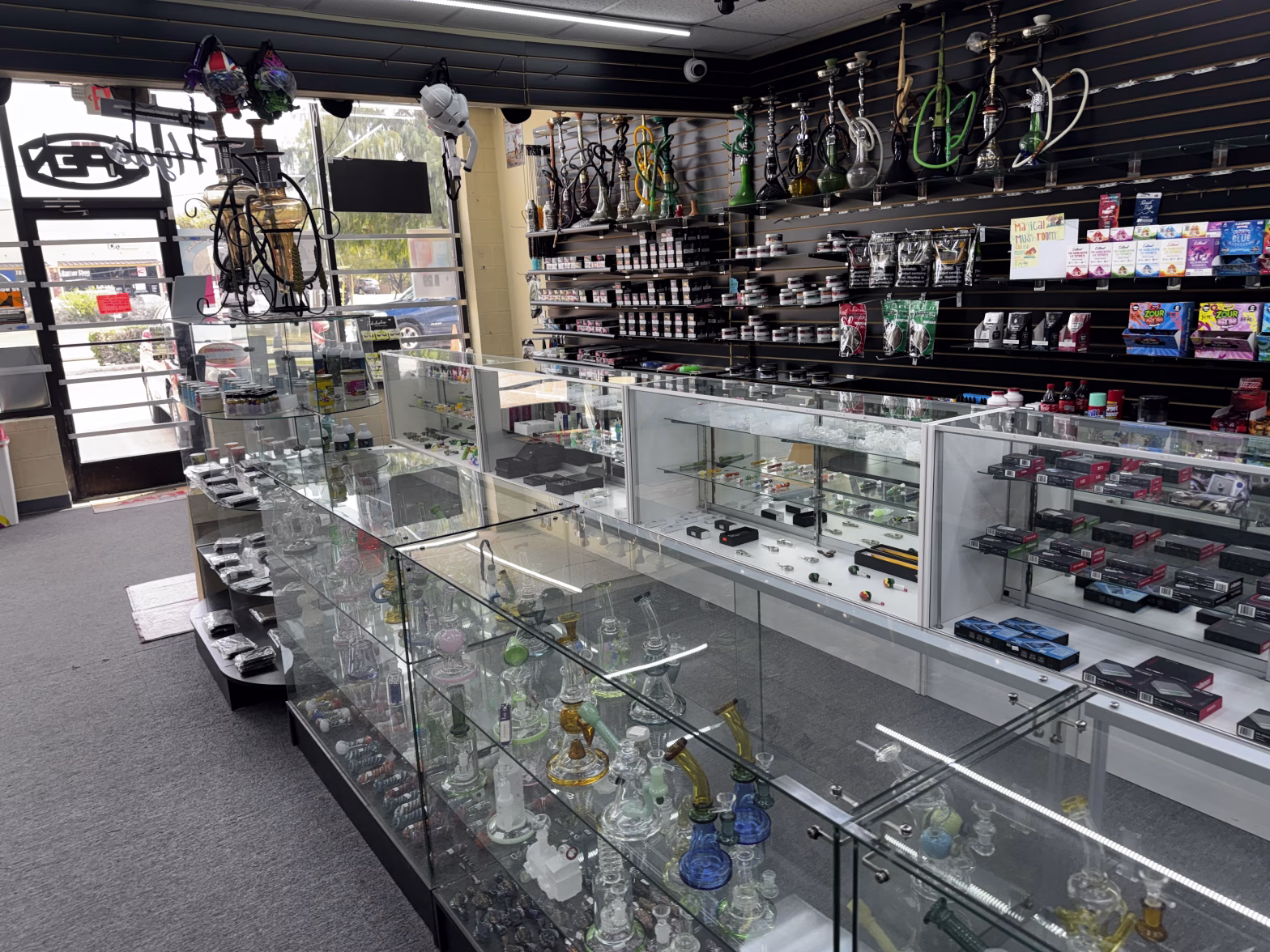 glass-pipes-vaporizers-vapes-Arlington-TX